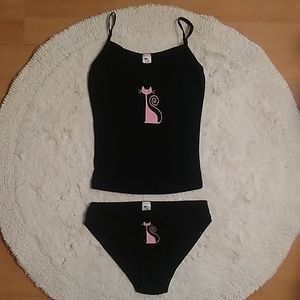 Cutesy Kitty-Red Tango